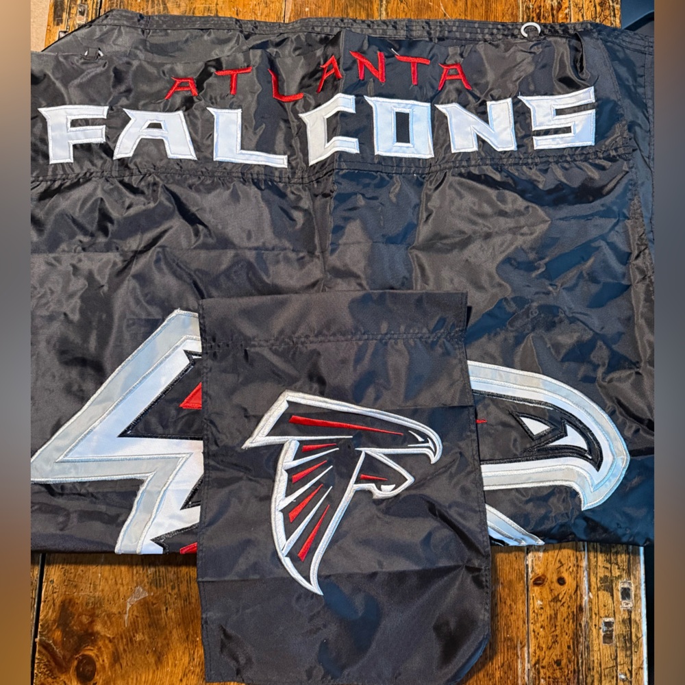 New Never Used Lot of 2 Atlanta Falcons Large Flag and small garden flag